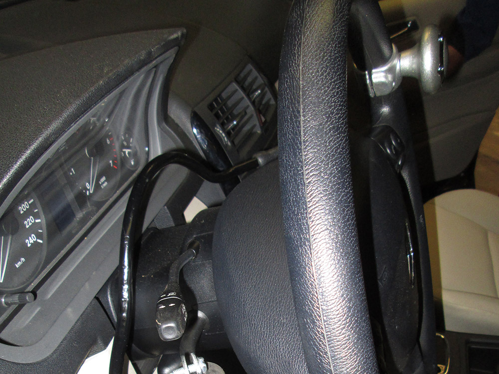 Βοηθήματα οδήγησης (μπίλιες, προστατευτικά πεταλιών)